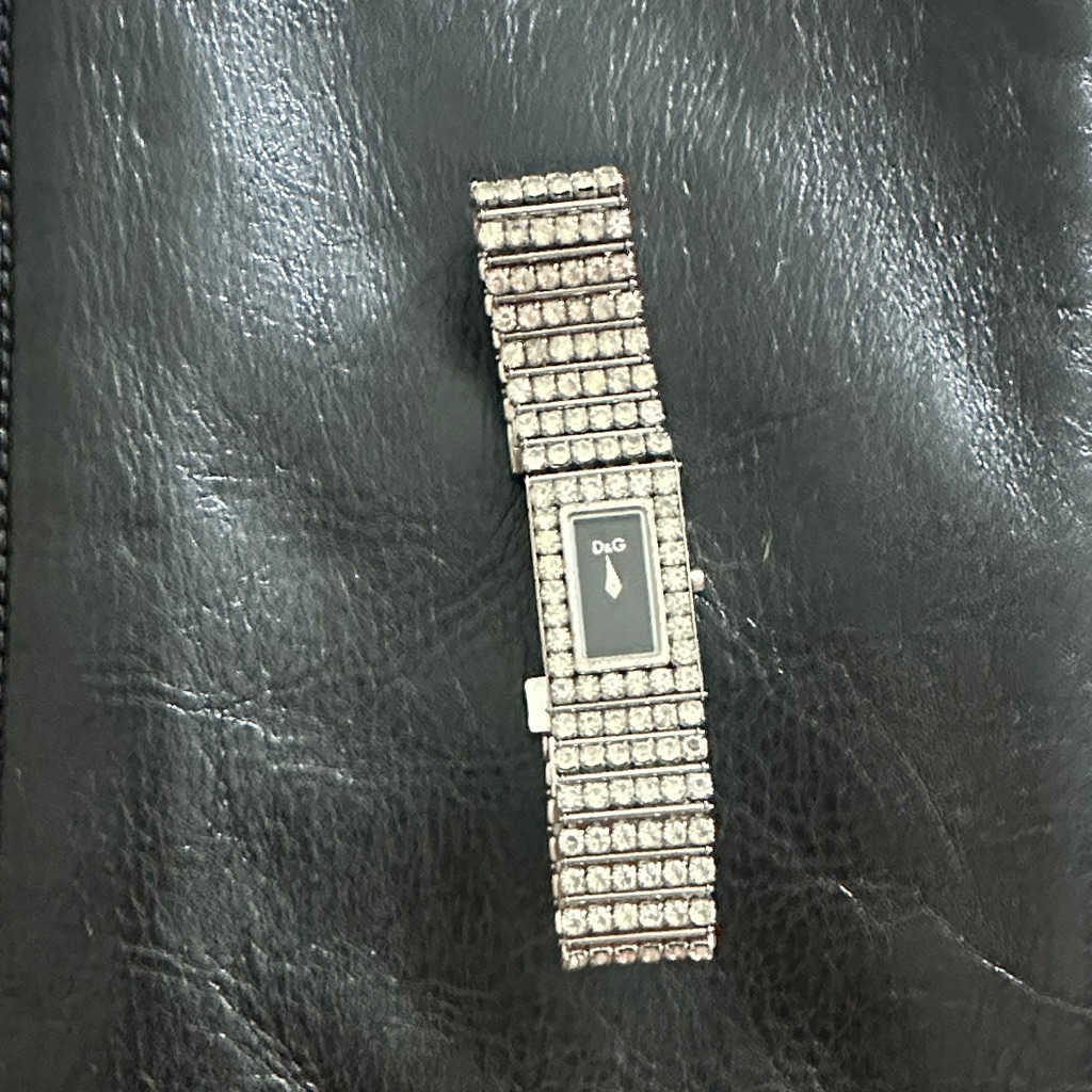 DG Silver CrystalEmbellished Timepiece
